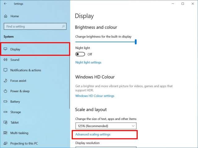 Windows 10 Display settings with Advanced Scaling Settings selected